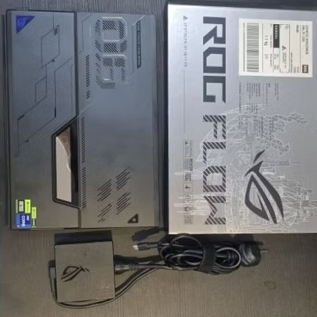 Asus ROG Flow Z13 RTX 4060 Intel i9 13900H Laptop / Tablet Gaming  1TB Second Like New Not Zephyrus 