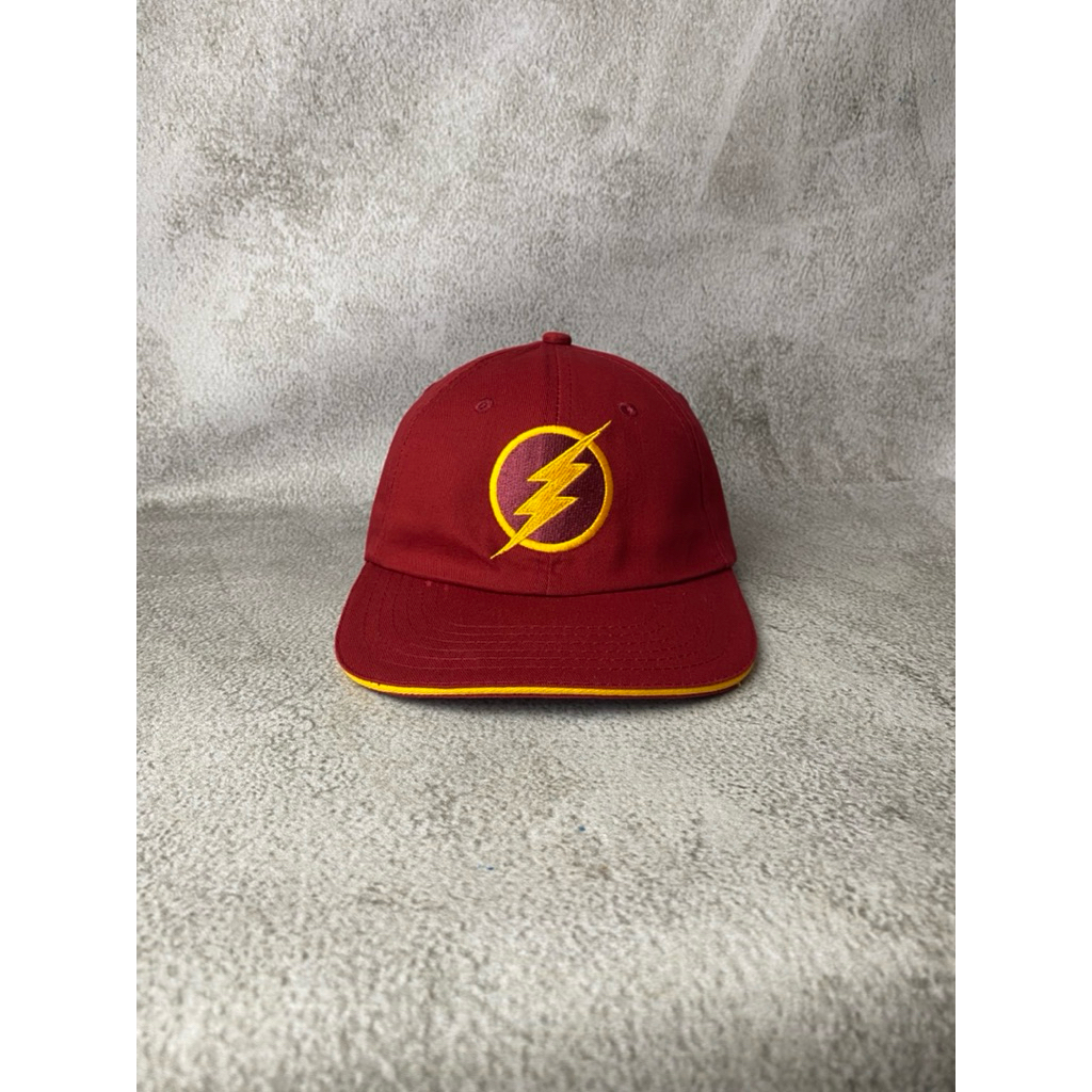 Topi The Flash Logo Maroon adjustable