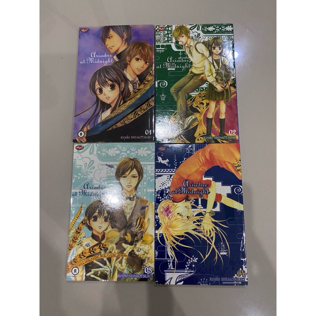 komik Ariadne at Midnight 1-4 lengkap tamat