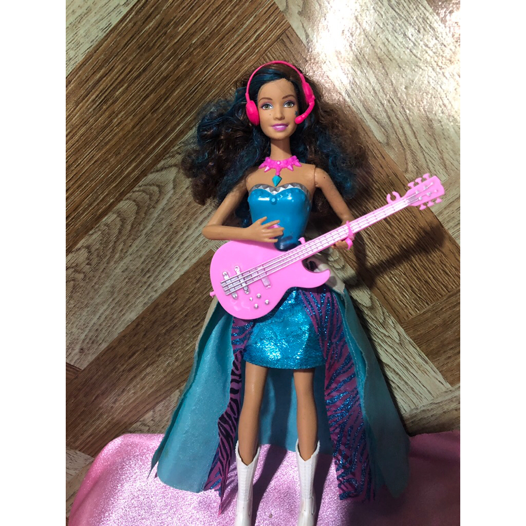 barbie movie Erika Juno