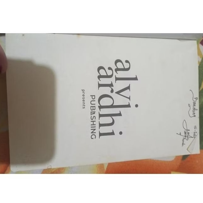 PRELOVED ORI .. Buku Inspirasi Remaja - Insecurity Is My Middle Name: Panduan Mengatasi Rasa Tidak P
