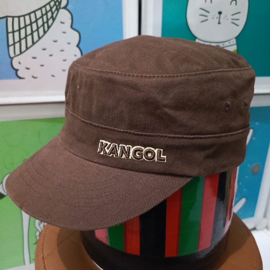 59-60 | Topi Komando "KANGOL" Dark Brown