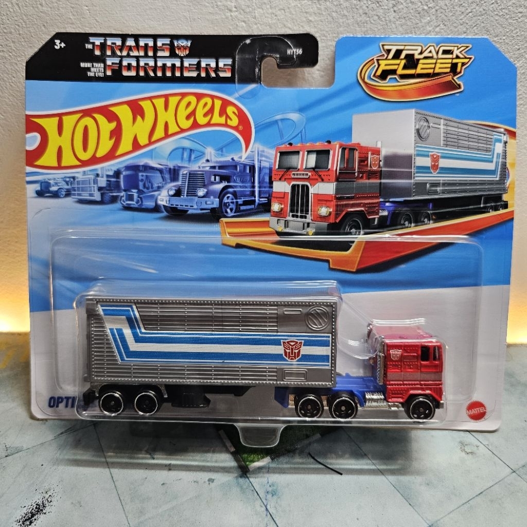 Hot Wheels Track Fleet Transformers Optimus Prime