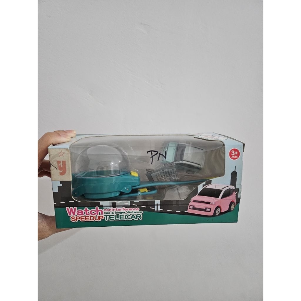 mainan mobil remot anak