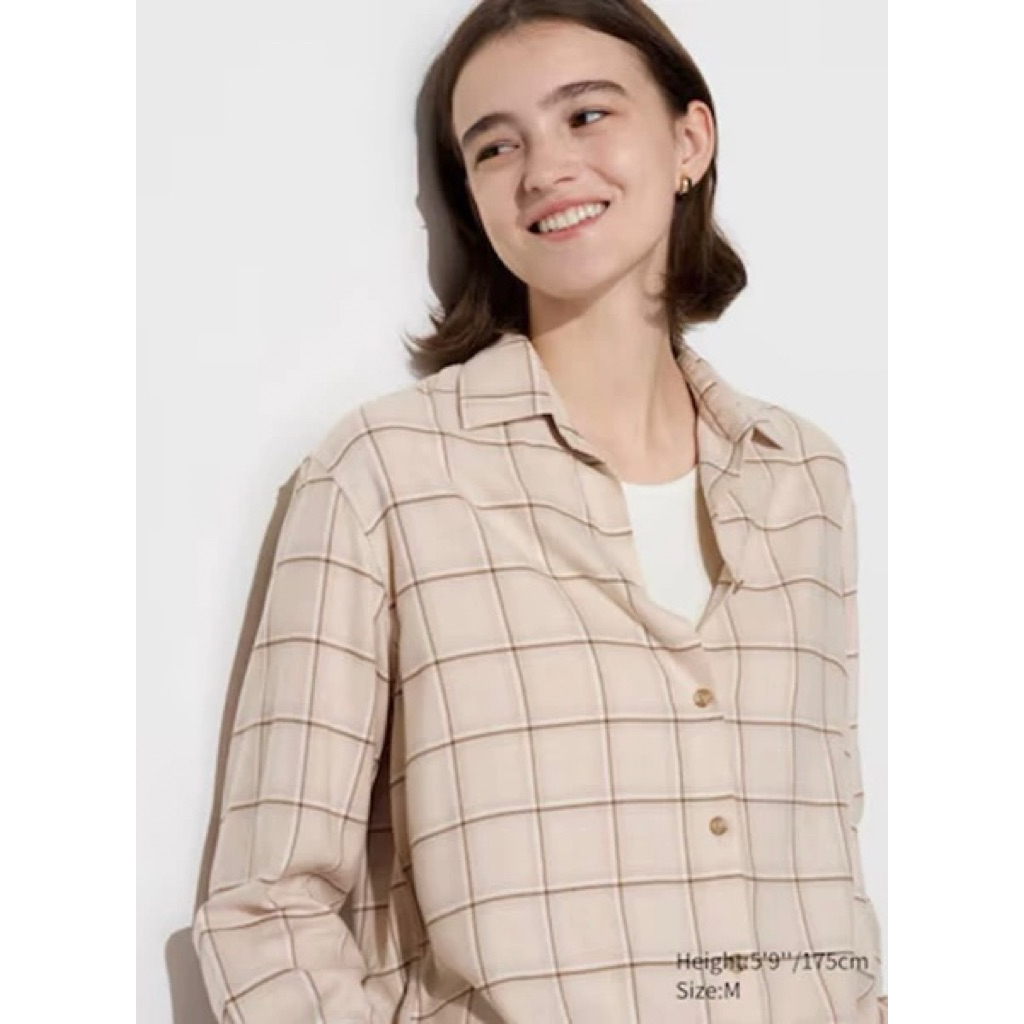 Uniqlo soft flannel skipper shirt
