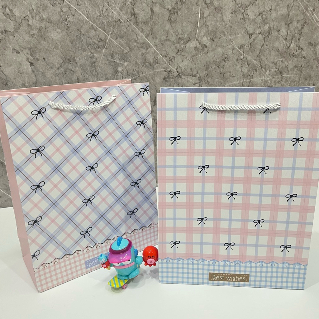 Paper Bag Tebal / Paper Bag Gingham / Tas Kertas Pita / Paper Bag Premium Kokoh Kotak kotak
