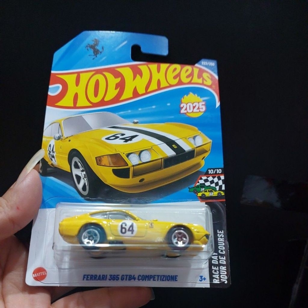 HOT WHEELS HOT ITEM HOT WHEELS FERRARI 365 GTB4 COMPETIZIONE  KUNING ( DUS F)