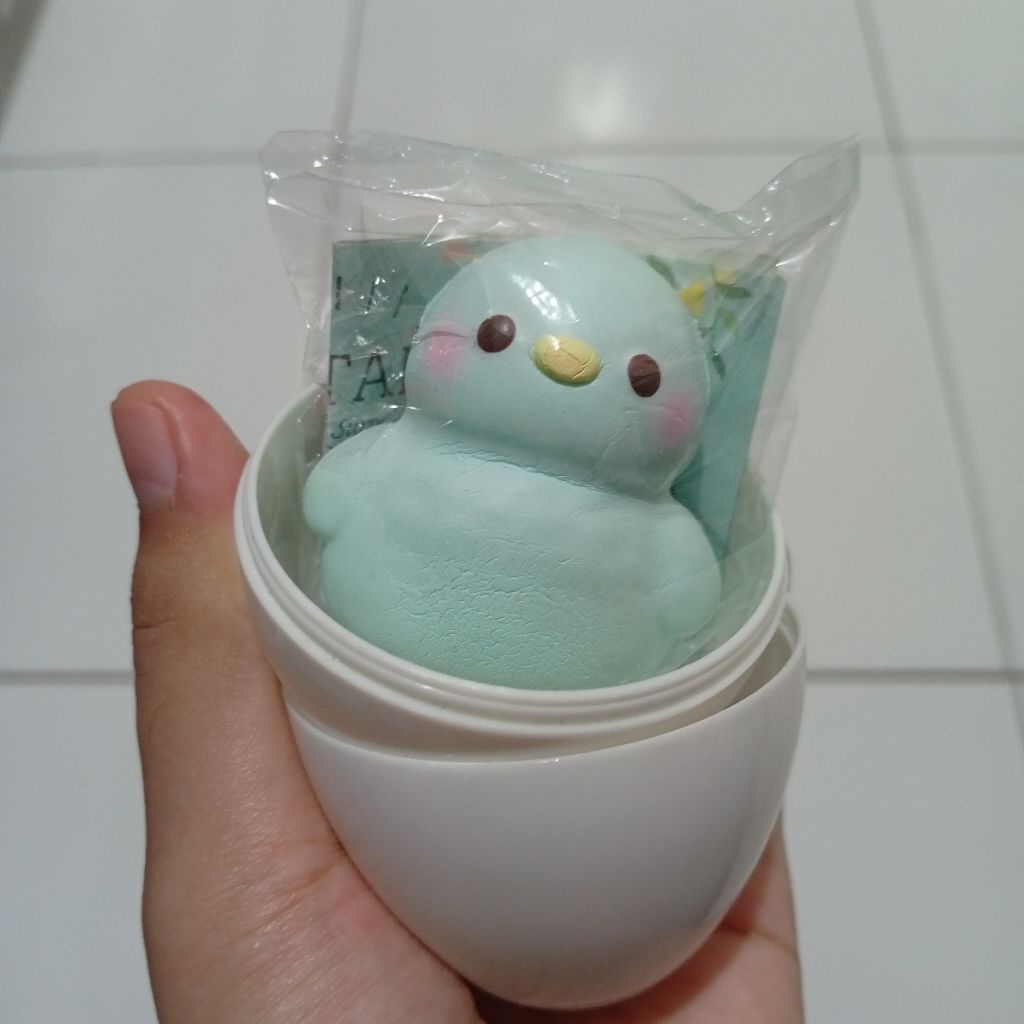 Preloved Squishy Ibloom egg piyotama