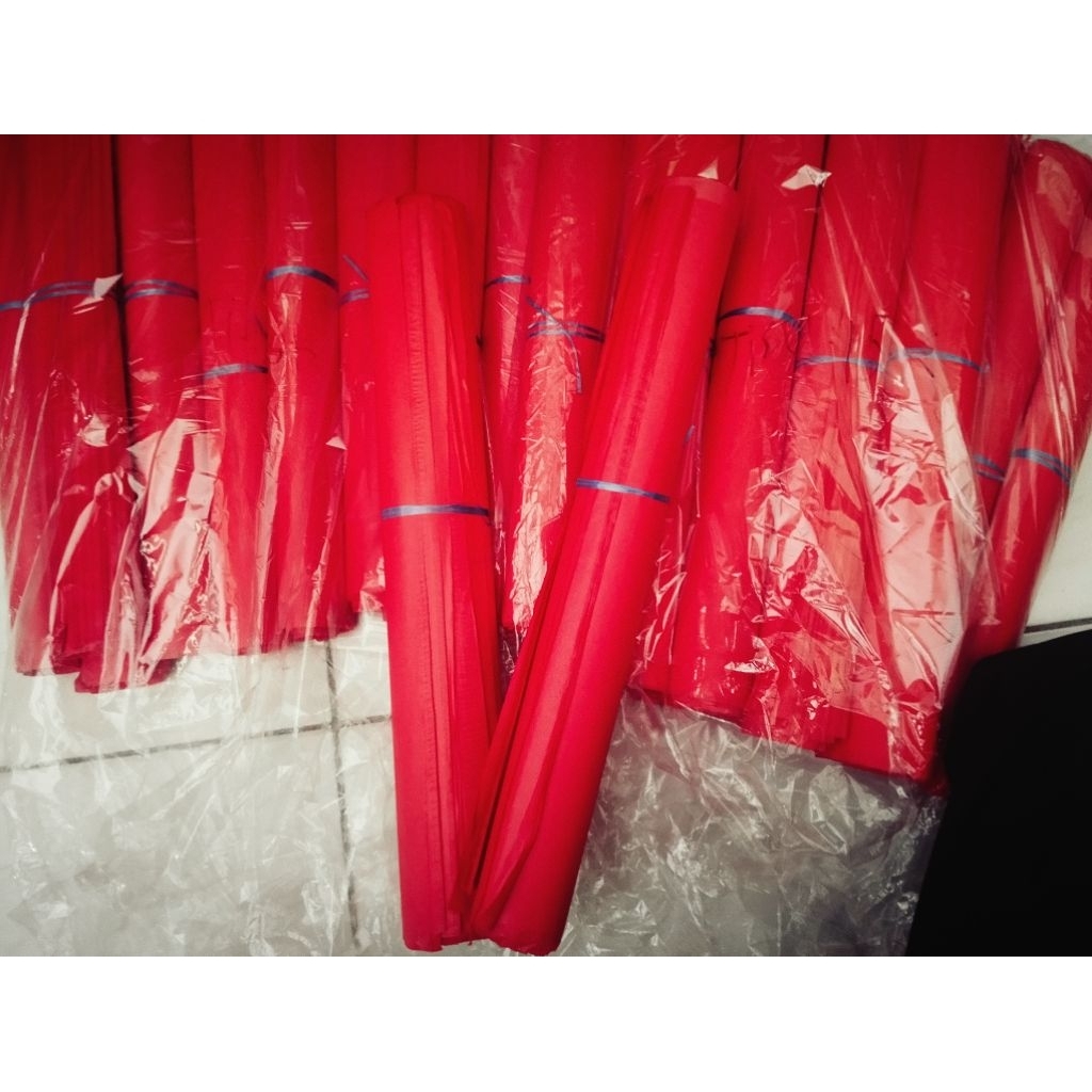 KERTAS LAYANGAN/KERTAS TISU WARNA MERAH UNTUK 100 LAYANGAN