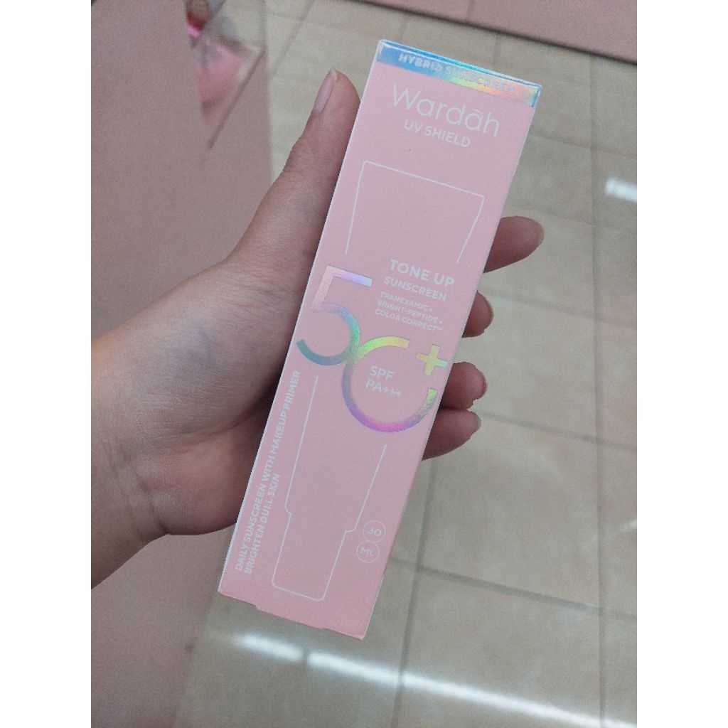 WARDAH UV SHIELD TONE UP SUNSCREEN 50+ SPF PA++ 30ML