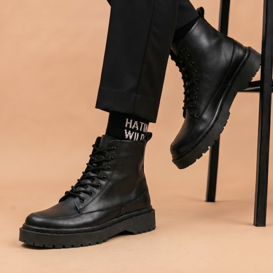 Sepatu Boots Tinggi Kulit Asli Pria