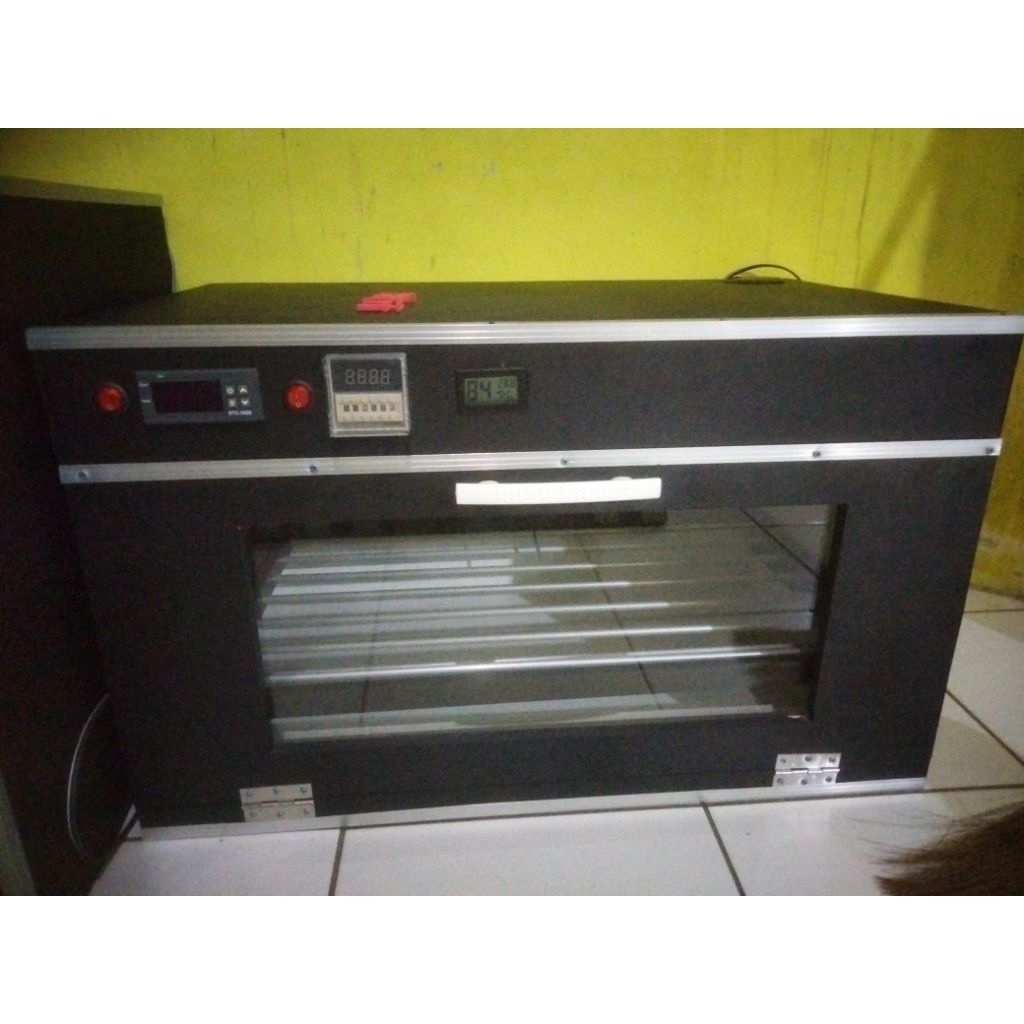 Mesin Tetas  Telur  Otomatis Roller Kapasitas 60