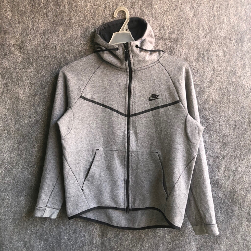 Hoodie N1k3 Tech abu Original second preloved