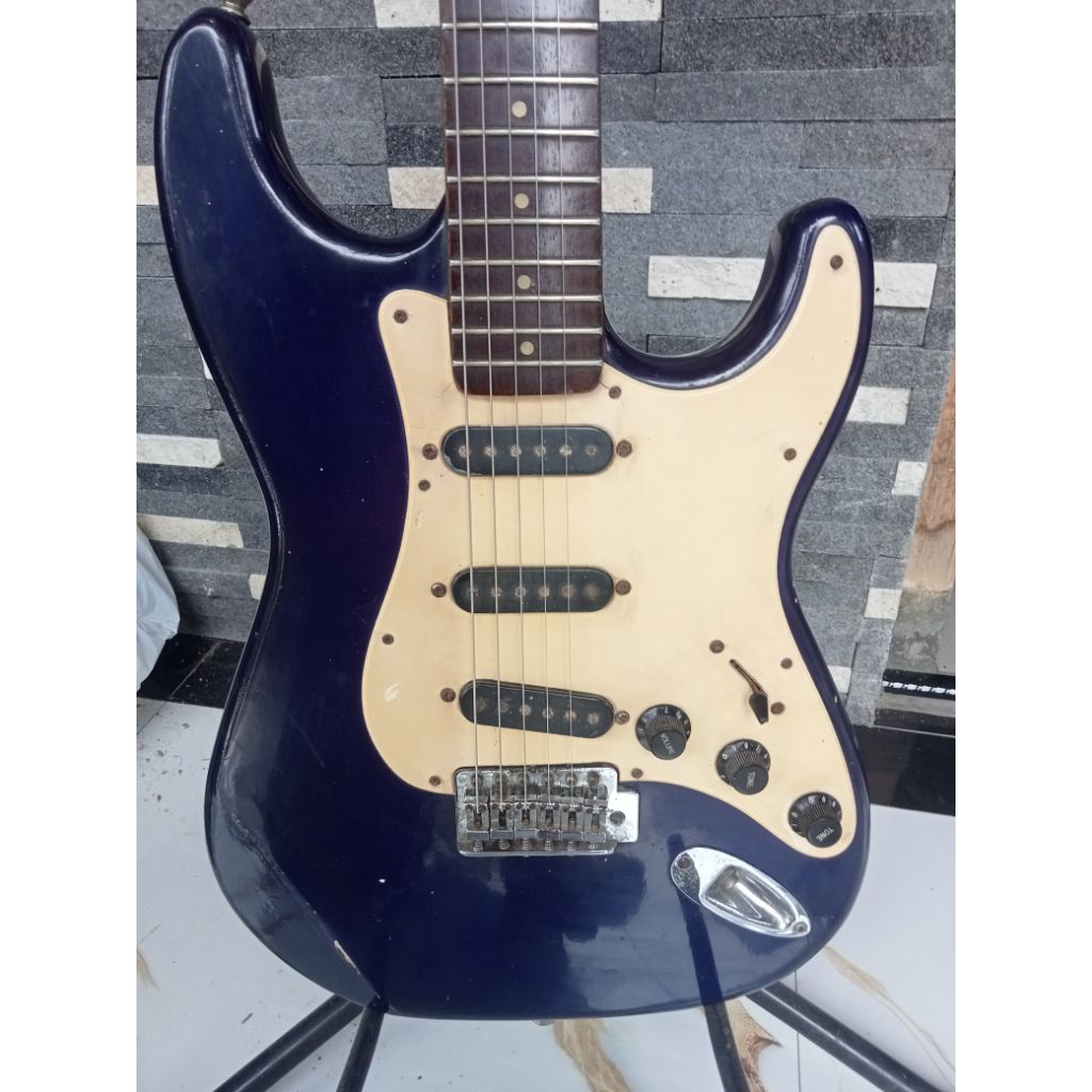 gitar bekas original prince