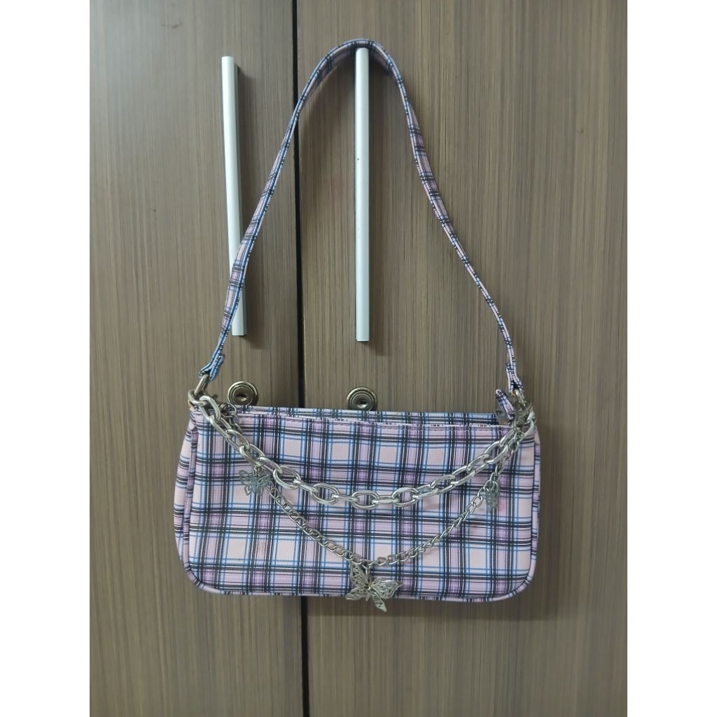 Preloved tas kkv ungu