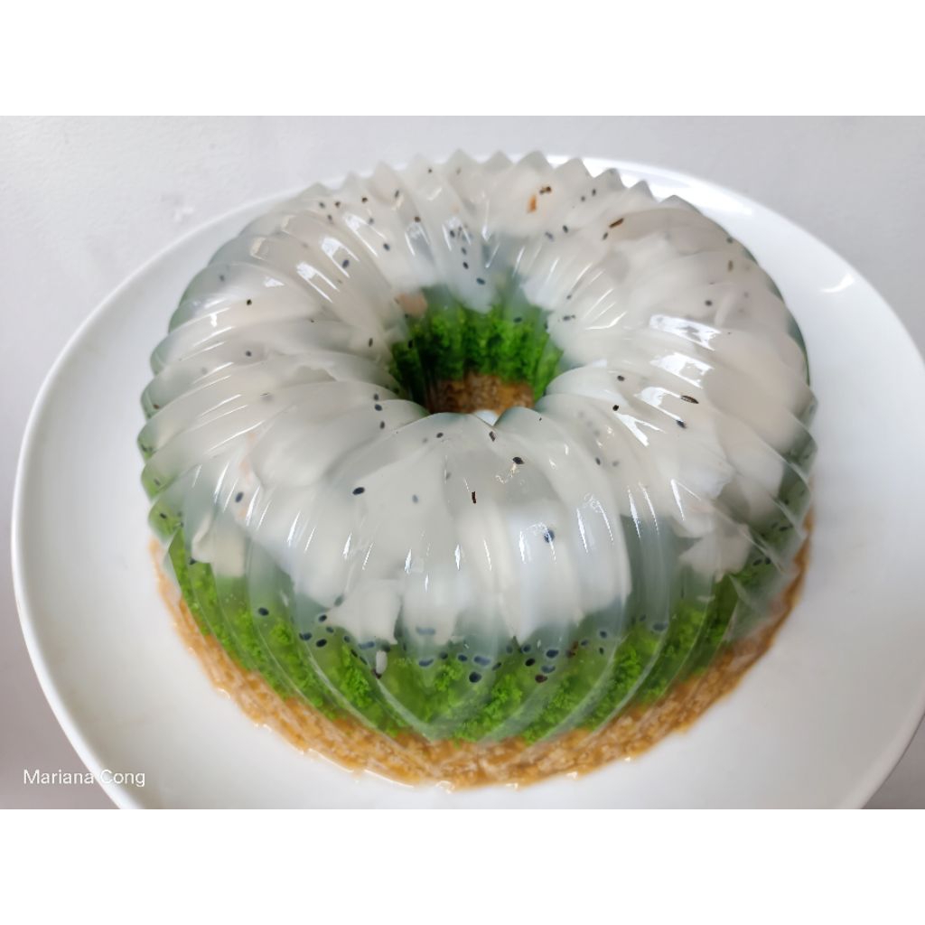 Puding lumut pandan gulmer kelapa
