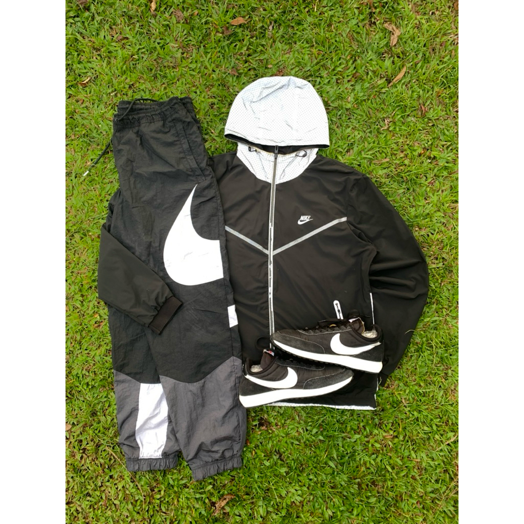 Nike tech reflektif ( hodie only )