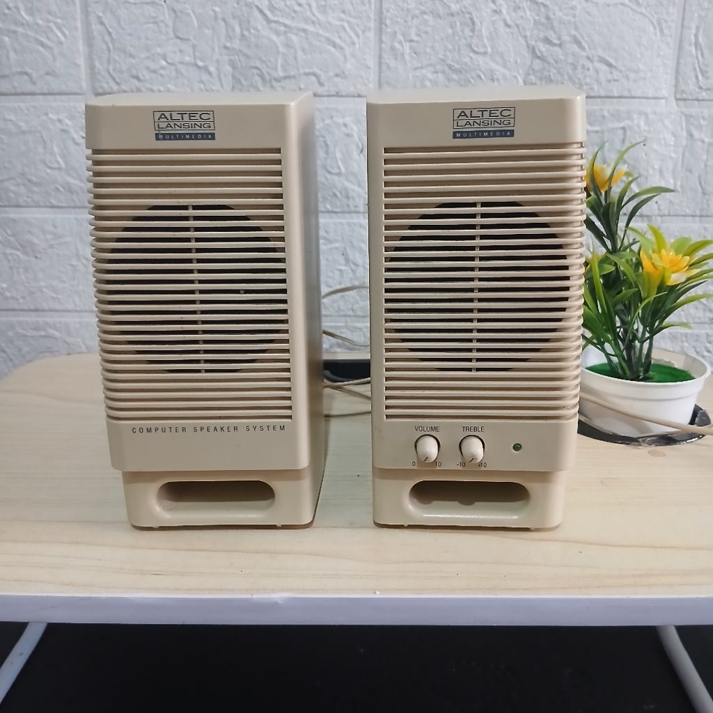Speaker altec lansing