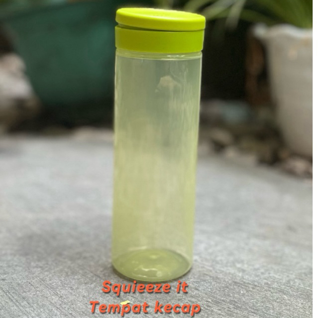 BOTOL KECAP SQUISIT /pecet TUPPERWARE ORI