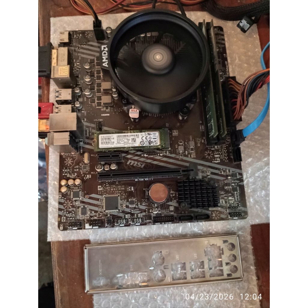 Paketan Ryzen 5 5600GT + A520M + Ram 16gb + Nvme 256gb