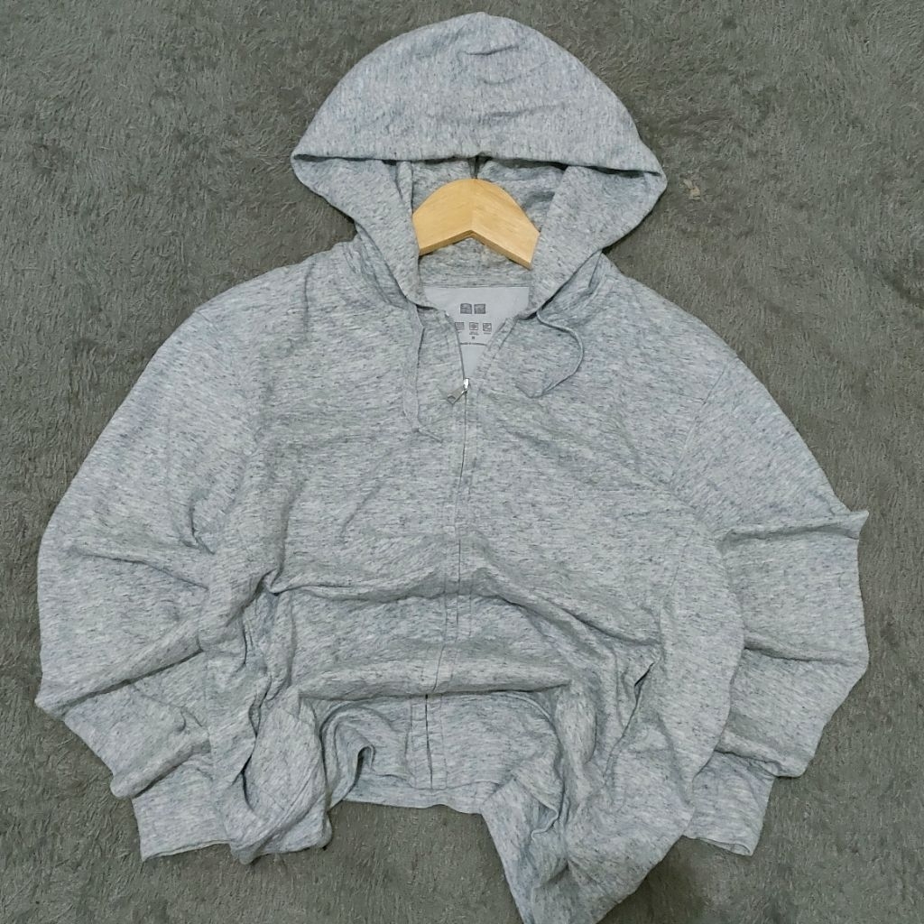 Uniqlo AIRism Anti UV Full Zipper Hoodie