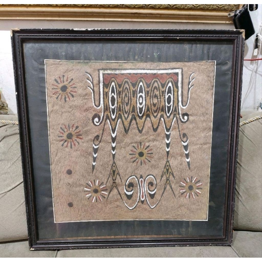 Pajangan dinding  Kulit kayu Asei Vintage thn70an lukisan Papua Antik buatan tangan klasik Ukuran68c