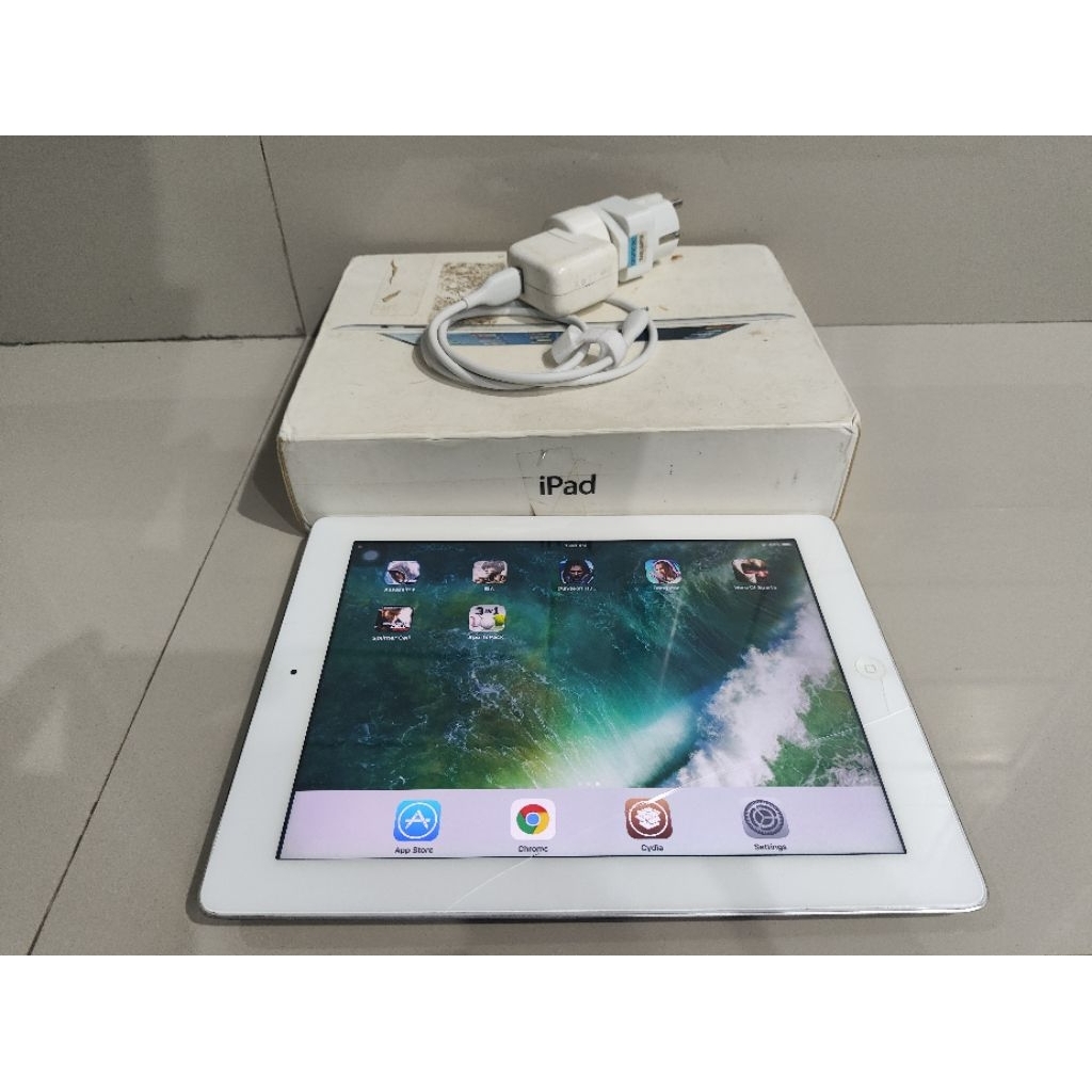 iPad 4th Generation 32GB Second Preloved Bekas Fullset