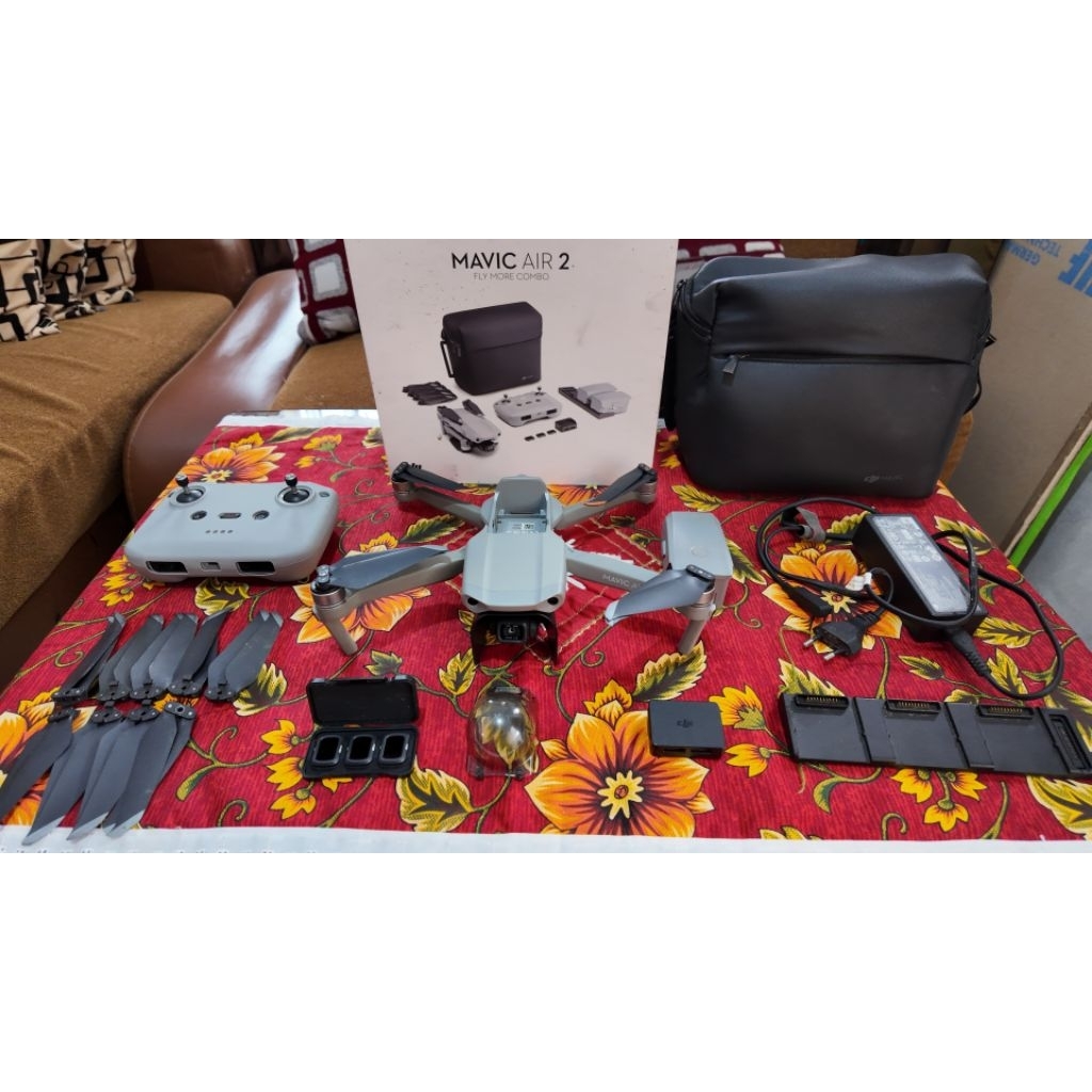 DJI Mavic Air 2 Drone ex Fly more combo