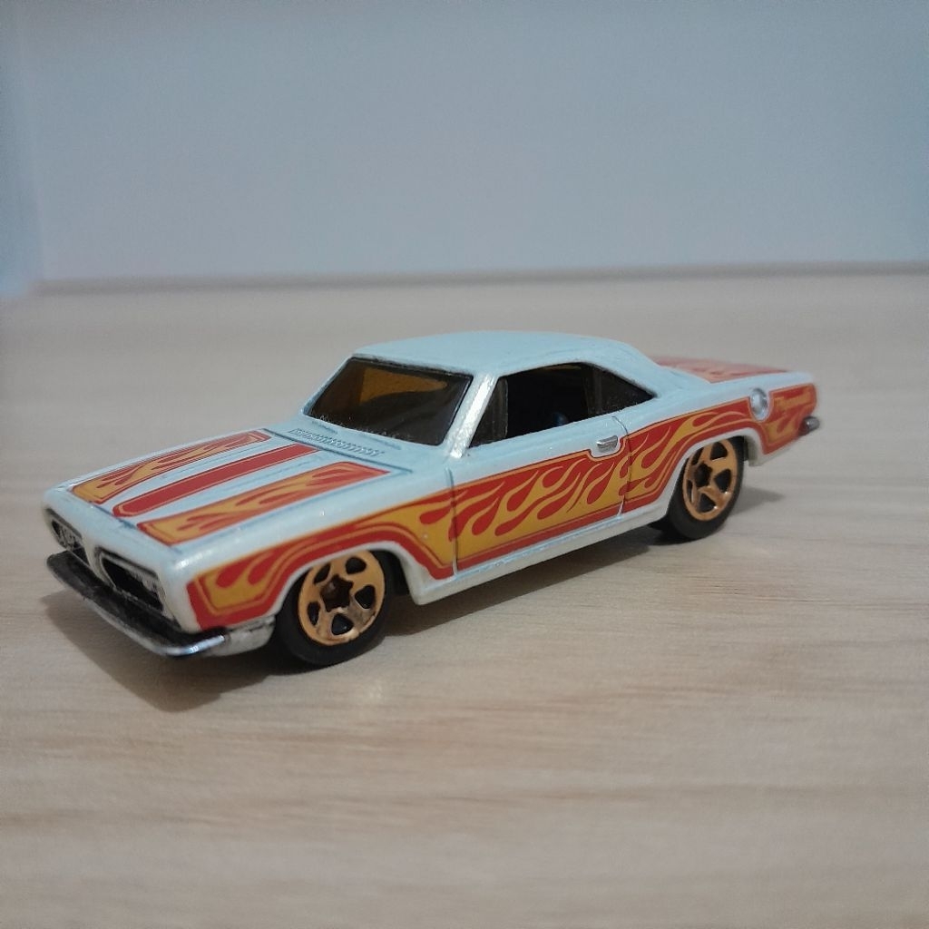 Hotwheels '68 Plymouth Barracuda Formula S