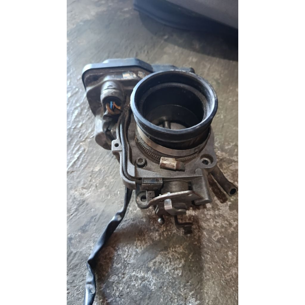 throttle body w202 c200