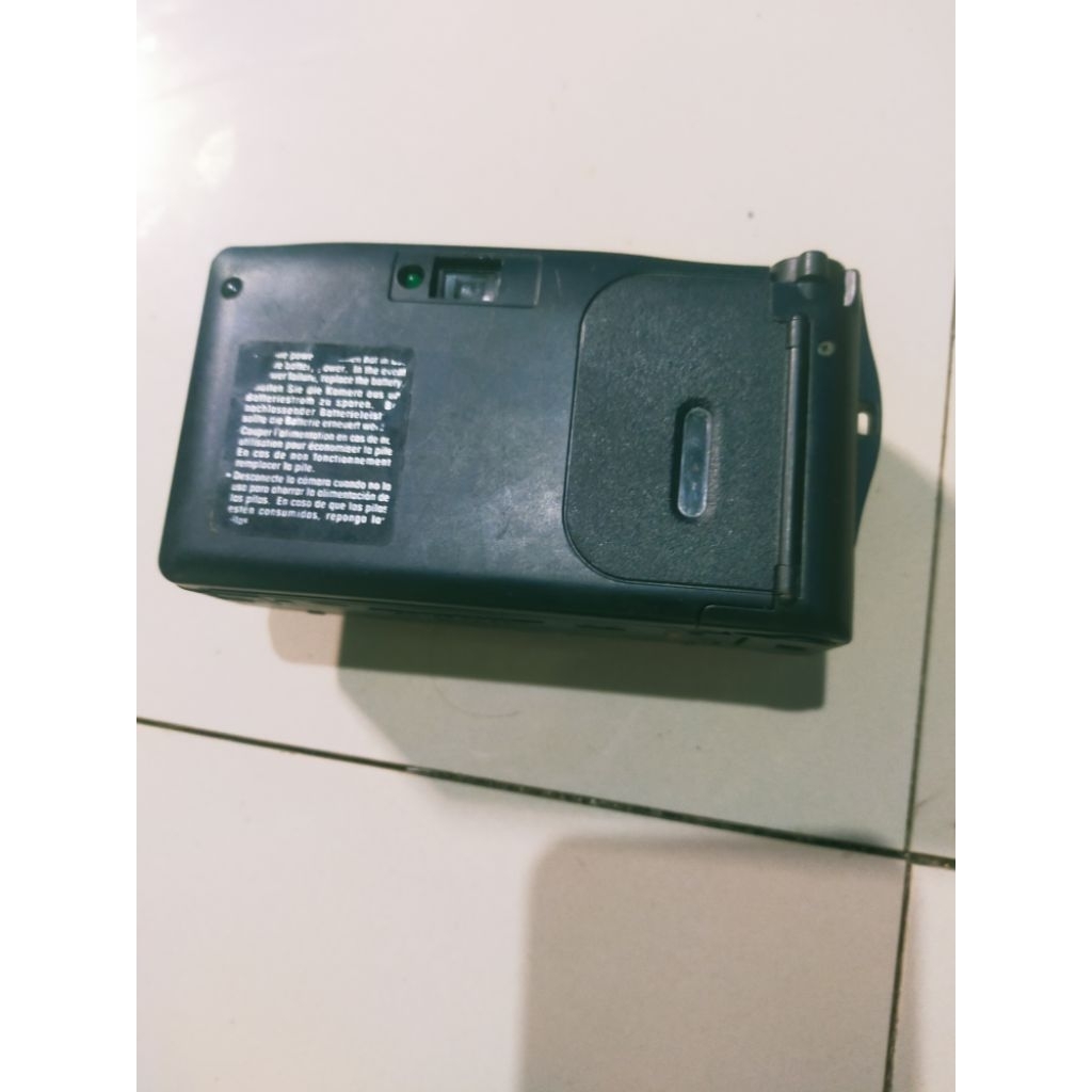 kamera jadul. untuk koleksi Minolta Riva Zoom AF5