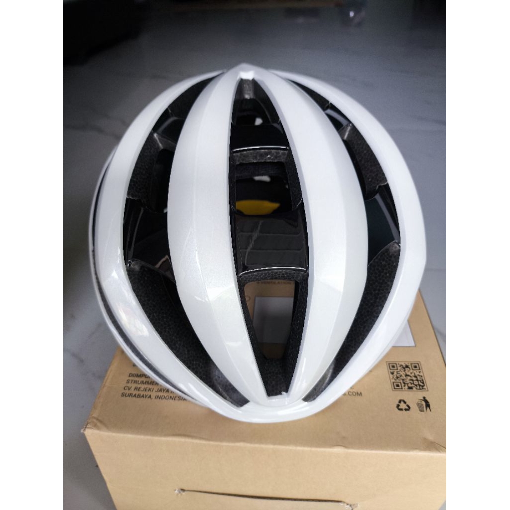helm strummer RH-8 aero wave size L (58-61)cm