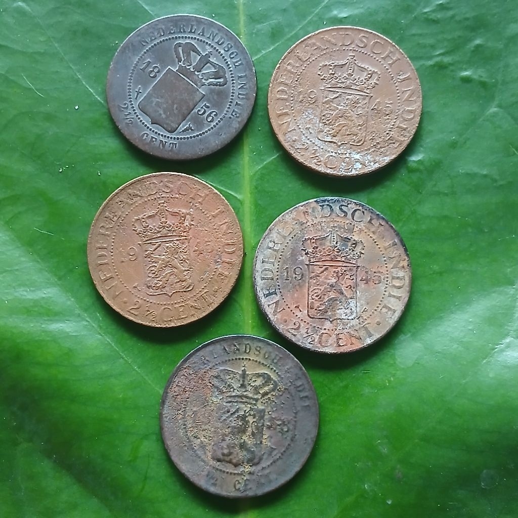 Koleksi Temuan Penyelam Sungai Borongan 5 Biji Koin Benggol Nederland Indie 2,5 Cent