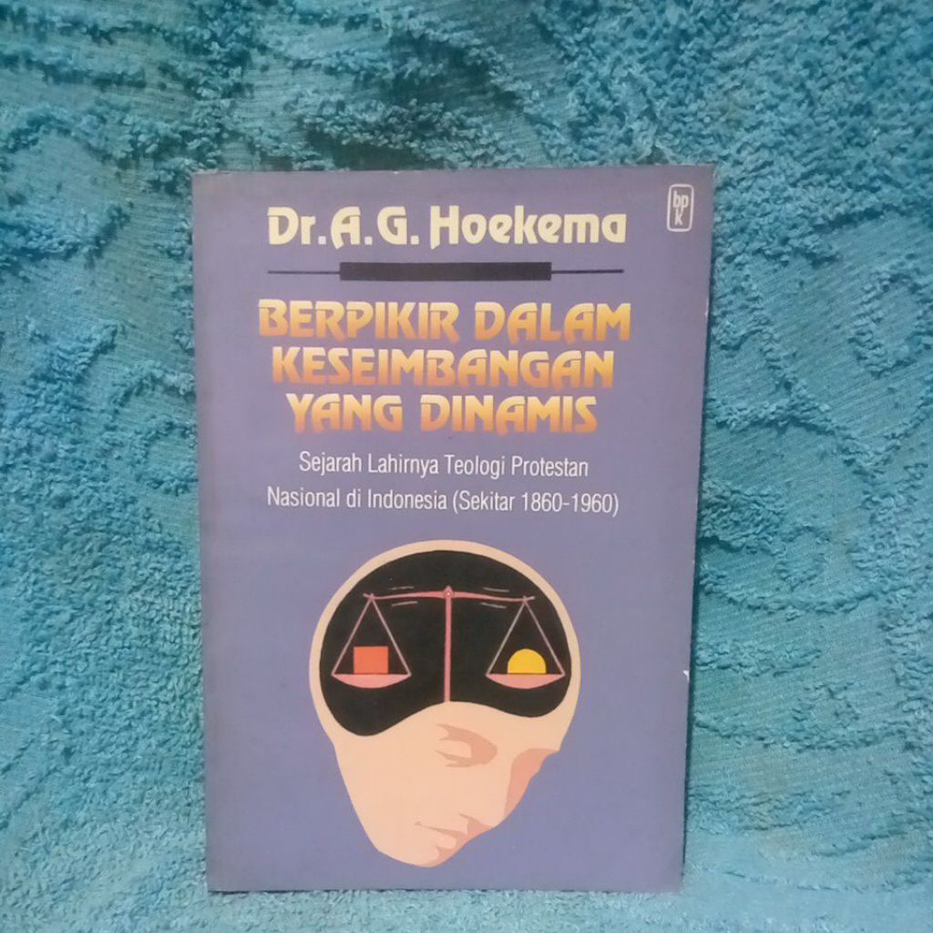 berpikir dalam keseimbangan yang dinamis by hoekema