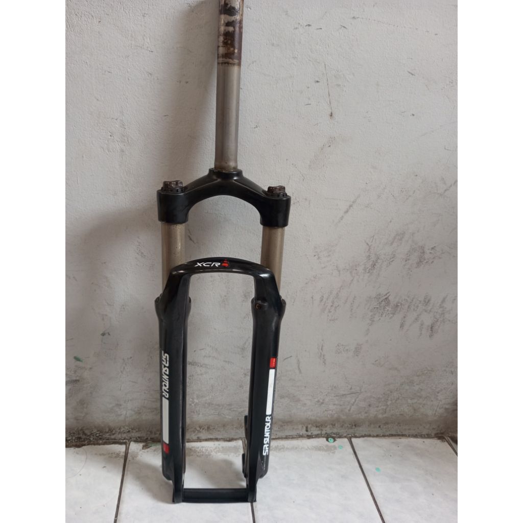 fork sepeda suntour xcr 26