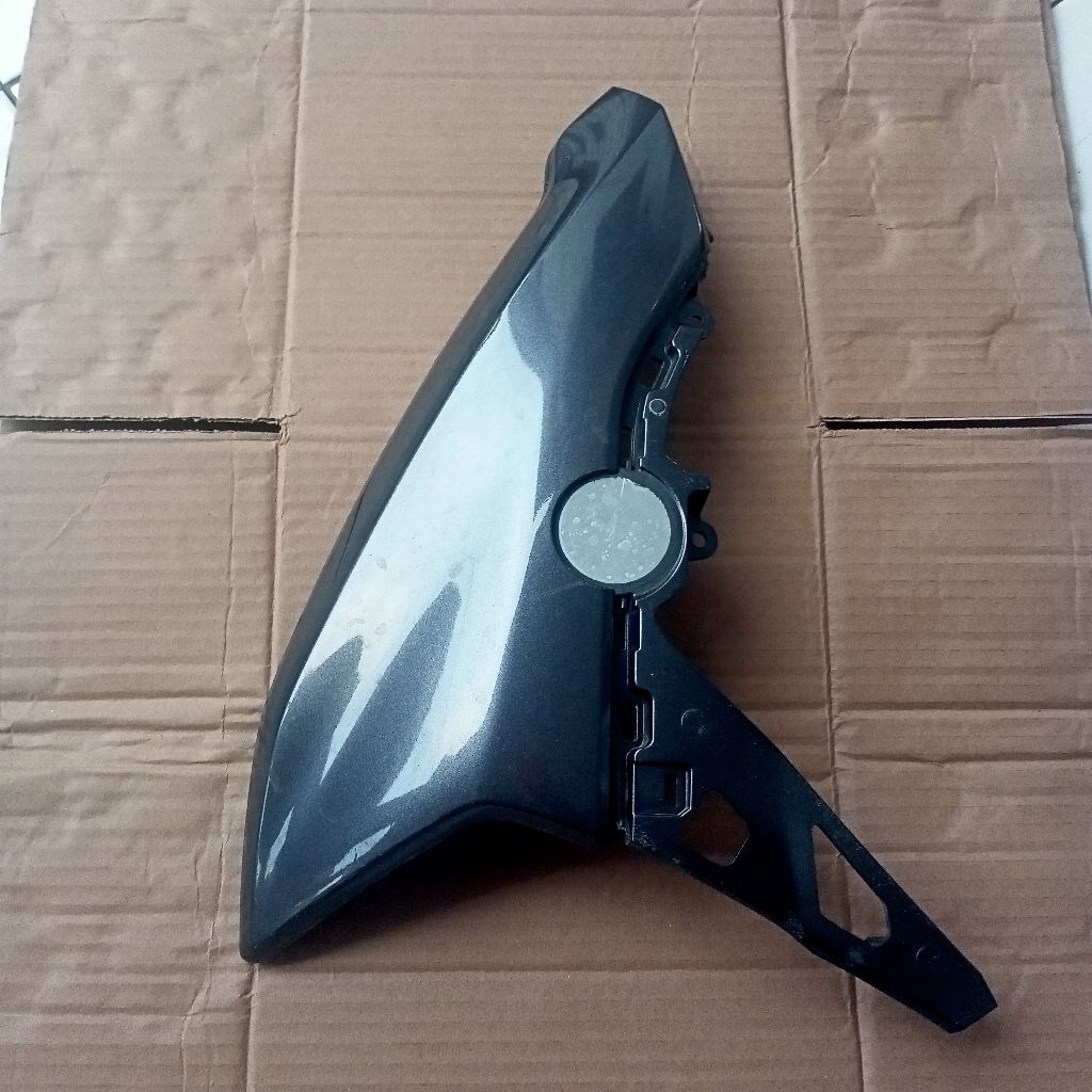 Sayap Depan Mio GEAR 125 kiri original bekas