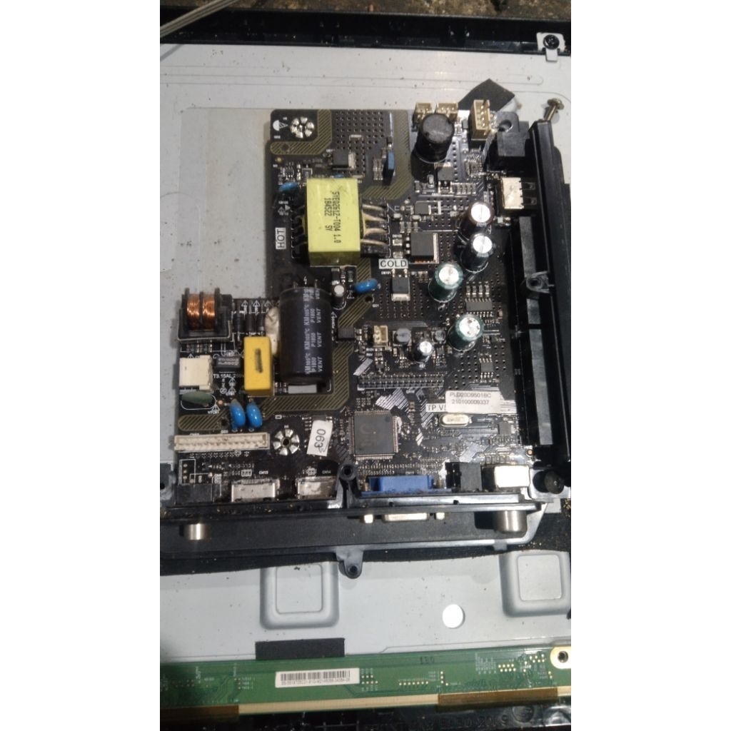 MB MAINBOARD TV POLYTRON PLD20D9501BC MAINBOARD POLYTRON 20D9501 MB TV POLYTRON 20D9501 MAINBOARD 20