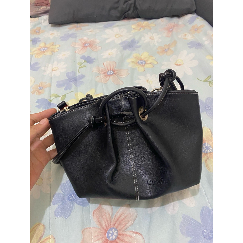 prelov tas caselle selempang handbag