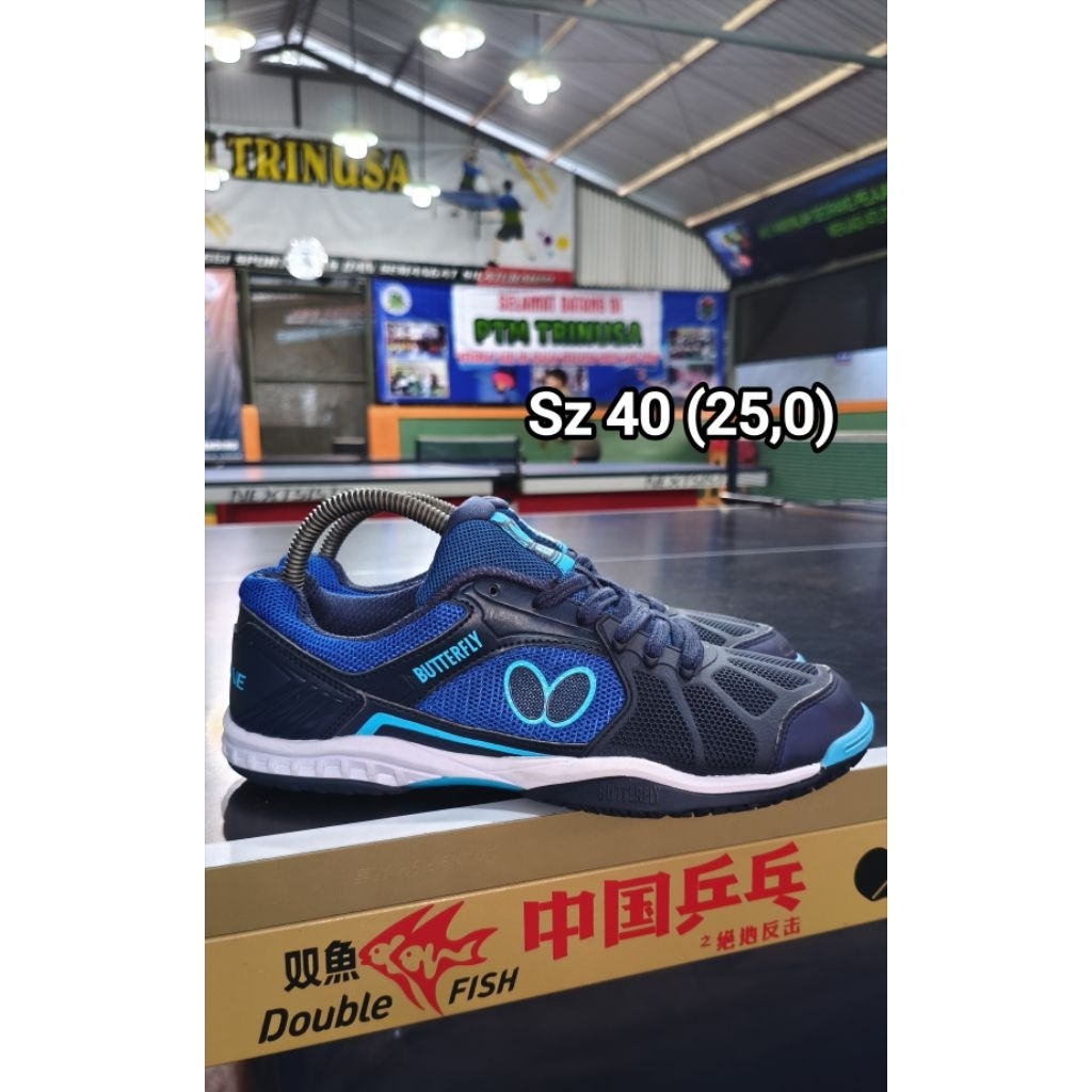 Sepatu tenis meja/pingpong second