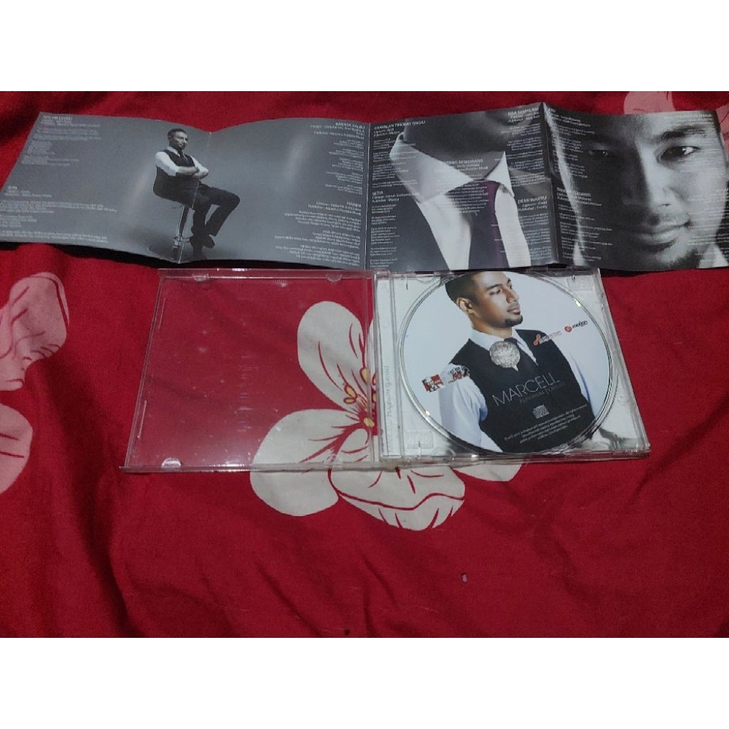CD Marcel KFC Original