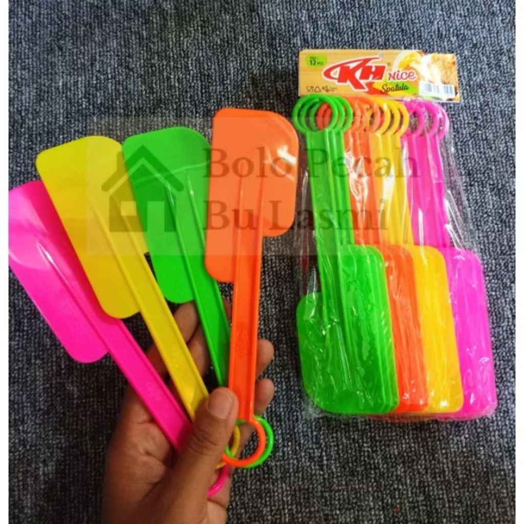 BL - GROSIR 1 LUSIN 12 PCS Solet Plastik / Solet Kue Serbaguna / Solet Plastik Merk KH / Spatula Pla
