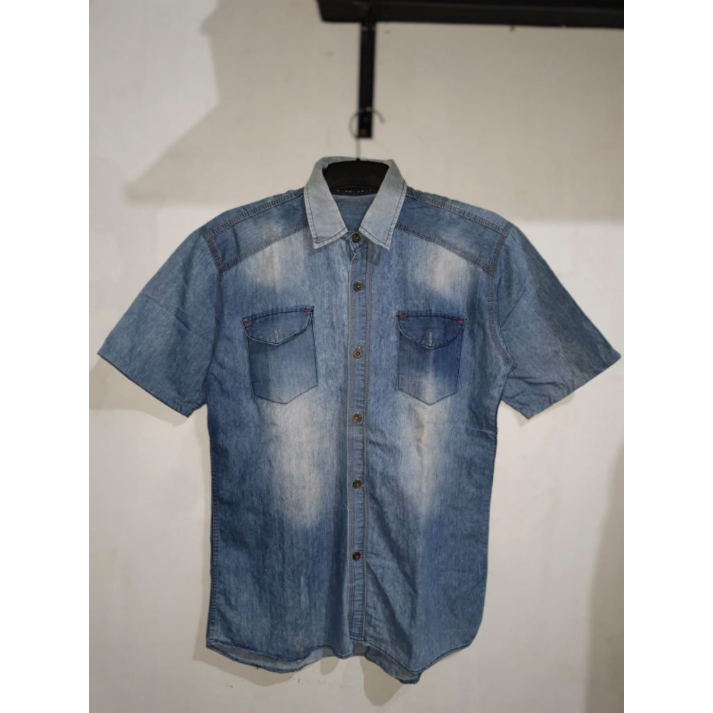 Kemeja denim RUSTY (PRELOVED)