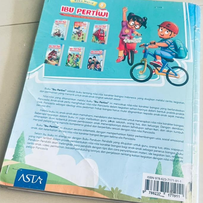 BUKU IBU PERTIWI 5