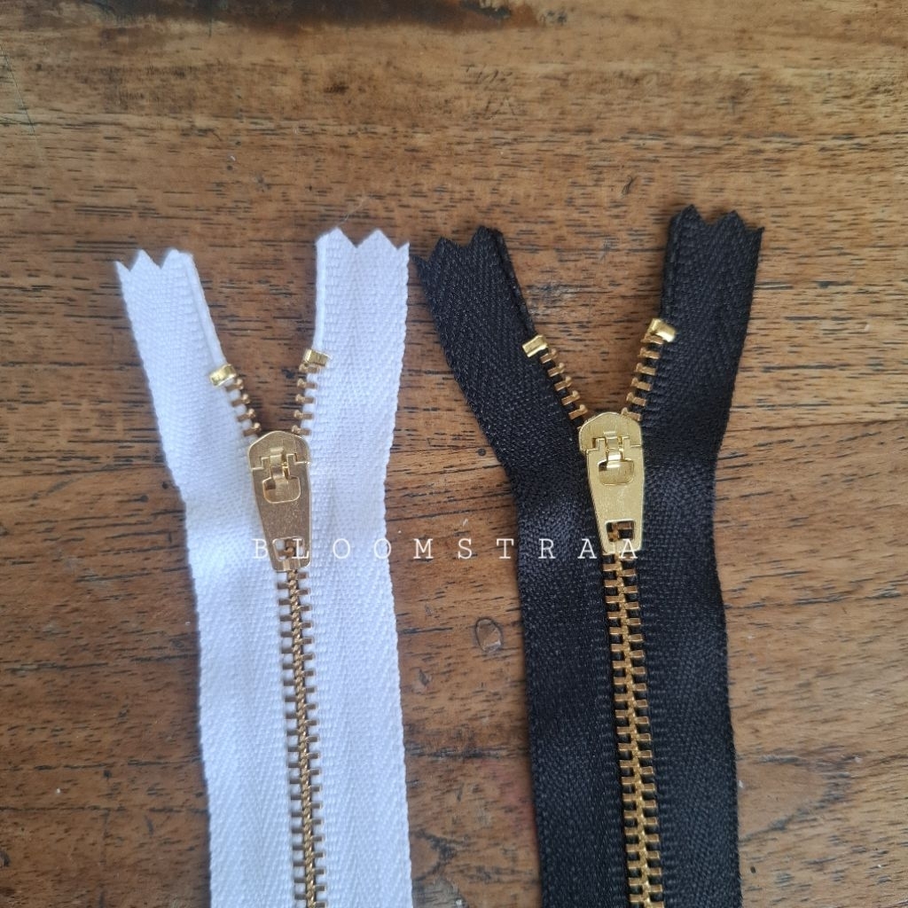 Zipper Jeans YKK MGC32 Resleting Celana Jeans Denim no 3 gigi emas gold