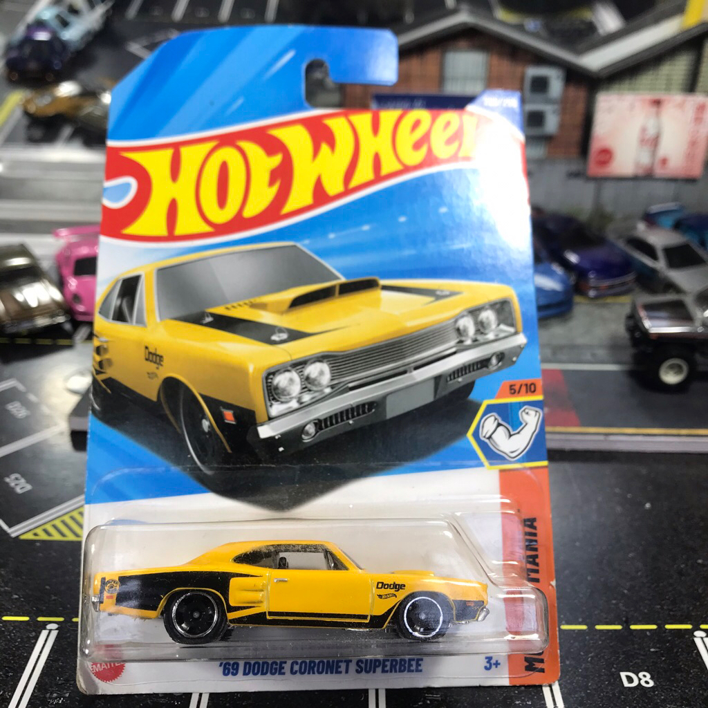 Hot wheels 69 Dodge Coronet Superbee kuning