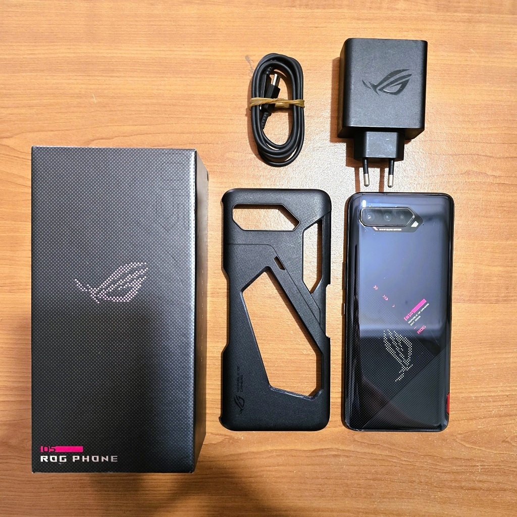 Asus ROG Phone 5 RAM 8/128 GB Bagus Lengkap Normal Semua dan Tidak Ada Minus