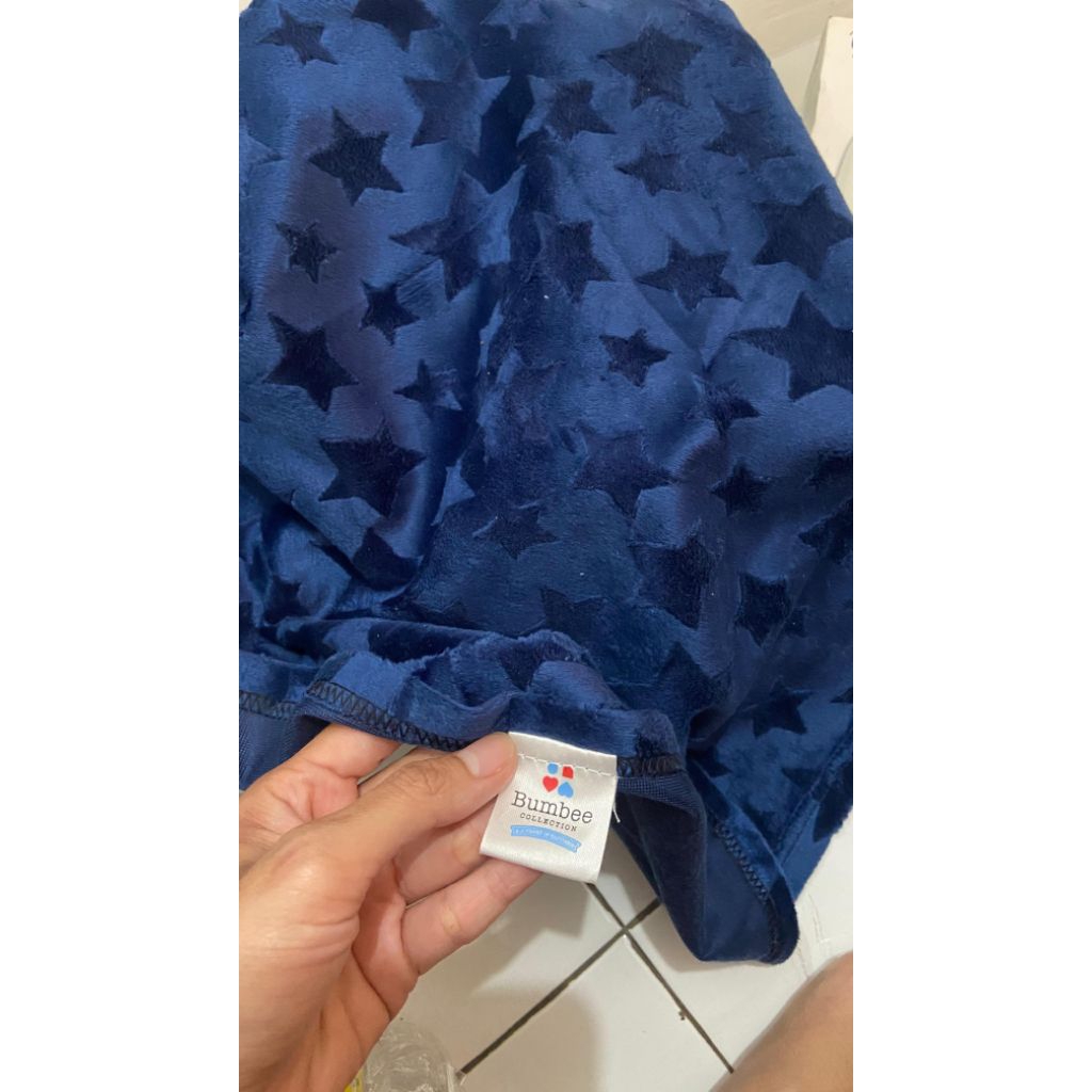 BUMBEE SELIMUT BAYI
