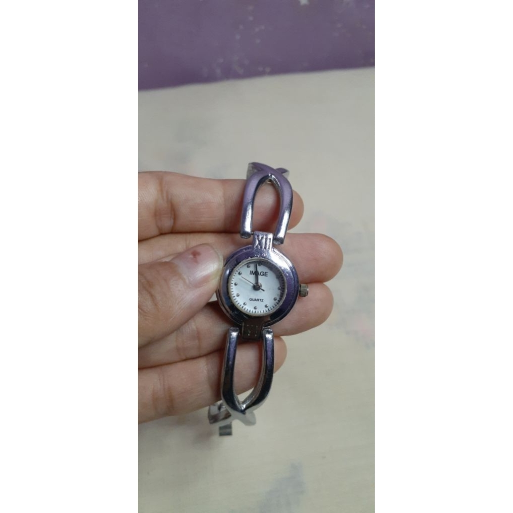 jam tangan second jam tangan wanita