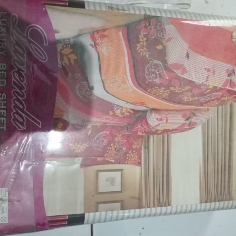 Preloved, playmate, set alat makan, kasur bayi, sprei, selimut bayi