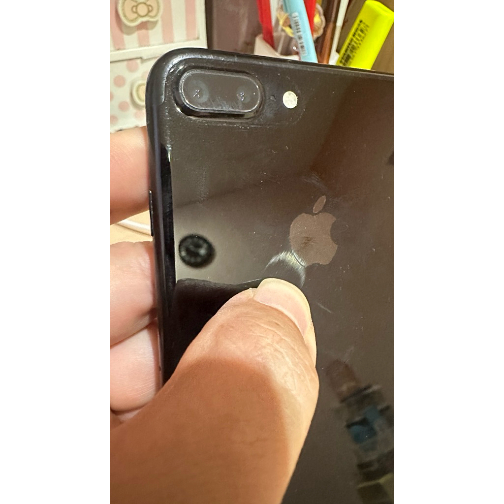 iPhone 7 Plus 128GB jetblack bekas kondisi normal bagus